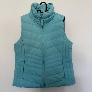 Talbots Blue Quilted Vest with‎ Chevron Pattern NWT